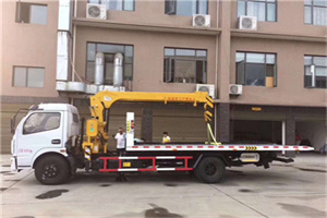 美溪附近汽车轮胎更换